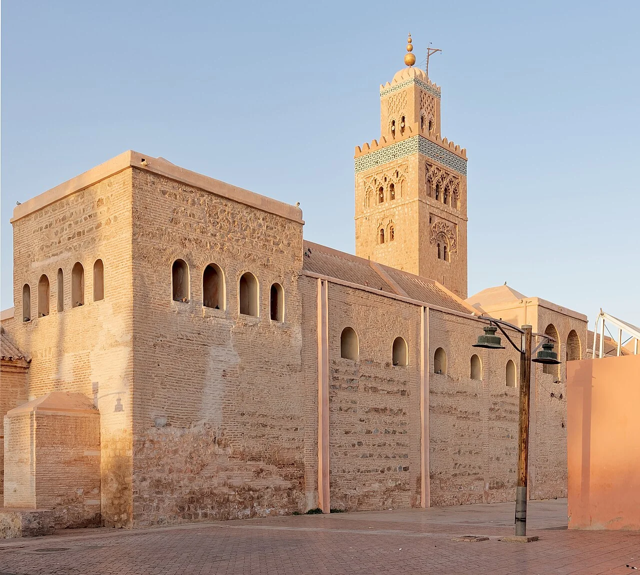 Mezquita de la Koutoubia en Marrakech antes del atardecer