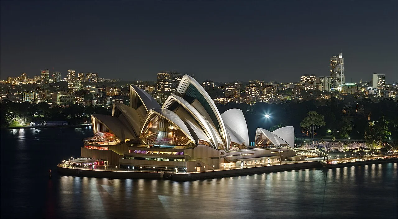 Ópera de Sídney vista desde Harbour Bridge